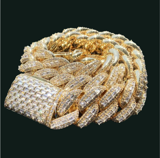 Iced Out Heavy Solid round Cuban Link Bracelet 